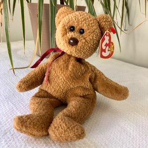 🌿 Curly Beanie Baby